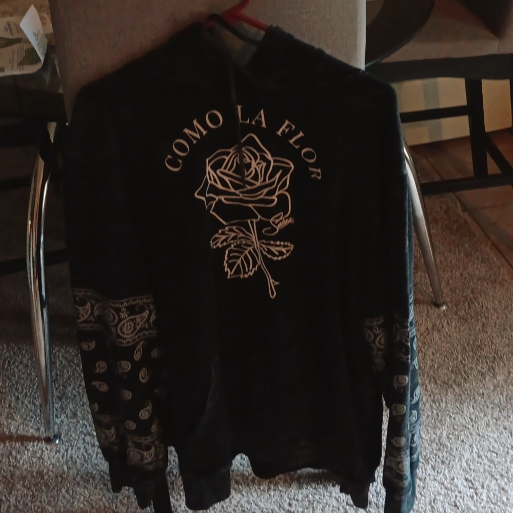 Selena hoody, black and white,2xl,official,